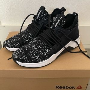 NWOT Reebok Guresu 2.0 Women’s Studio Fitness Shoes